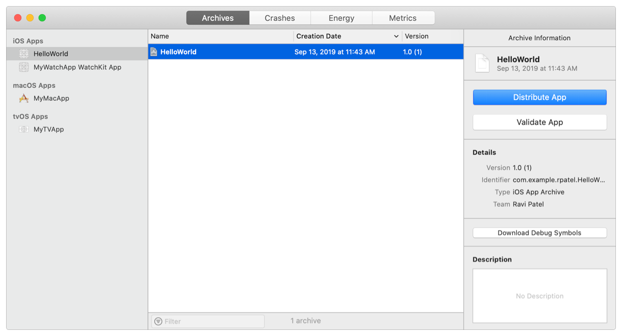 “Archives”(归档) Organizer 截屏，显示已选中一个归档和“Distribute App”(分发 App) 按钮的界面。