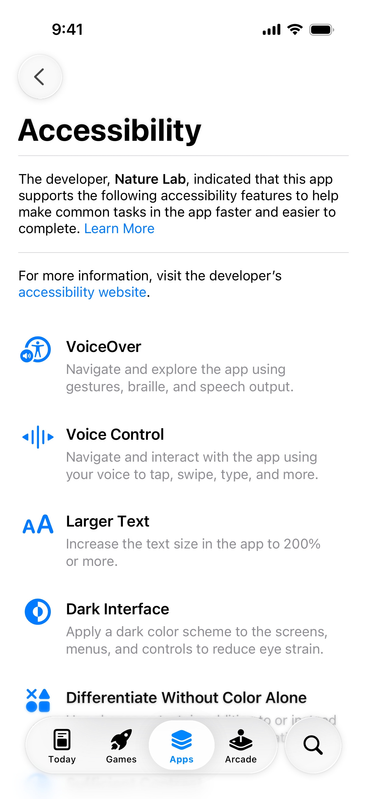 App Store 앱 세부 사항 페이지의 “손쉬운 사용” 섹션에서 지원되는 손쉬운 사용 기능이 나열된 모습을 보여주는 스크린샷입니다.