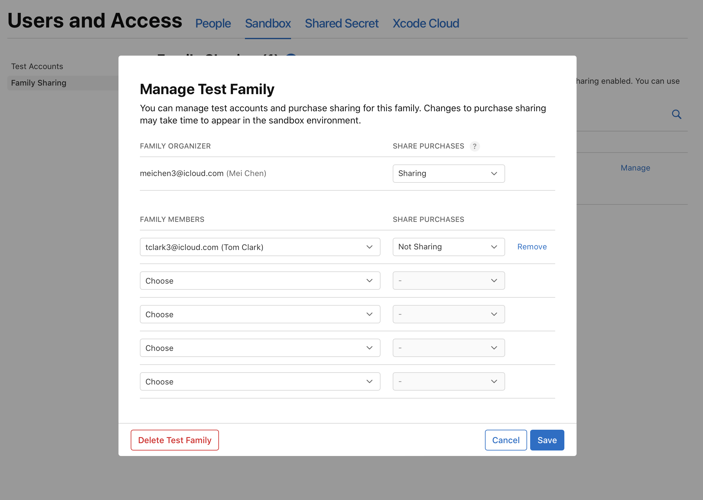 截屏为“家人共享”页面的“管理测试家庭”对话框，其中第一位成员旁边显示了“移除”按钮。